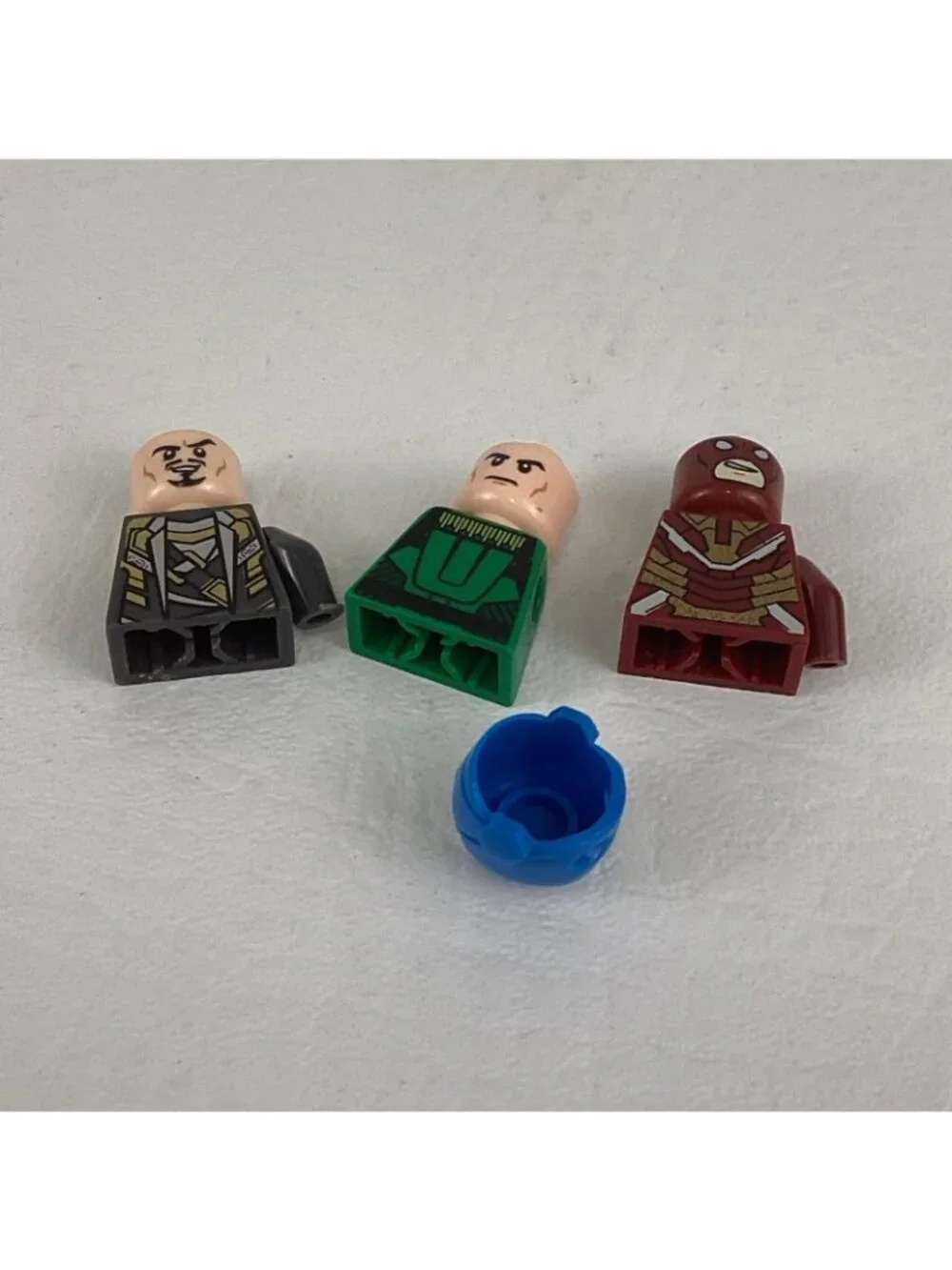 Lego Marvel Minifigures Lot Parts Pieces Iron Man Beetle Loki Captain America